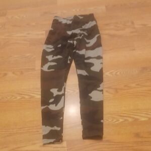 Womens Camouflage Leggings Size Small